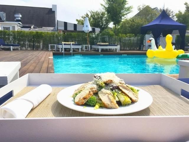 Capri Southampton Hotel Bagian luar foto